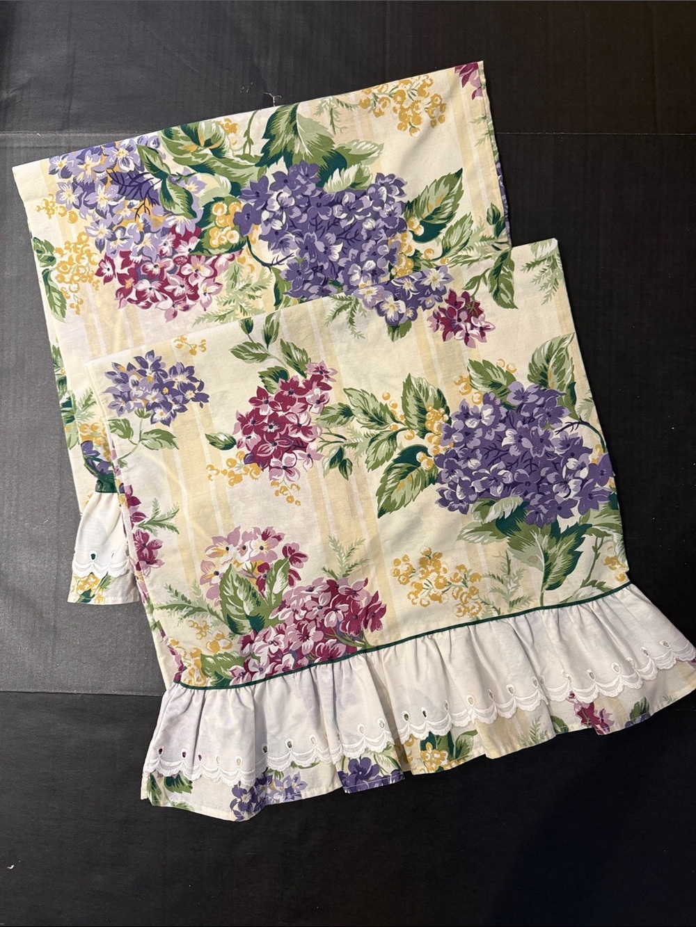 Vintage 2 West Point Stevens Pillowcases King Size 19.5” x 34”